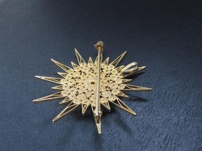 Broche pendentif or jaune 750 millièmes,...