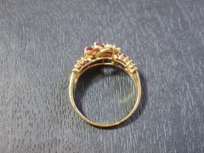 Bague or jaune 750 millièmes ornée de 11...