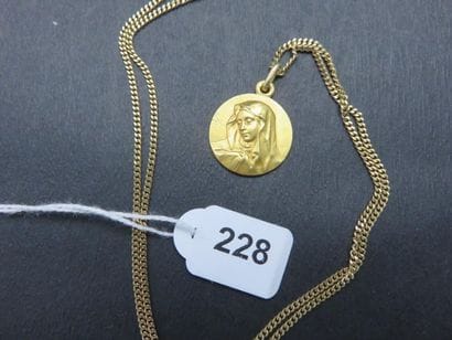 Chaîne or jaune 750 millièmes, maille gourmette...