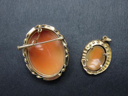 Lot or jaune 750 millièmes composé d'un pendentif...