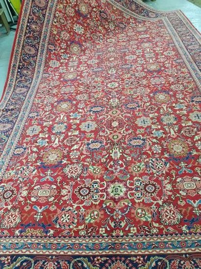 Tapis d'Iran NANAJ en laine points noués...