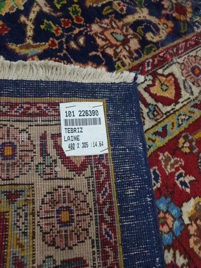 Tapis d'IranTEBRIZ en laine points noués...