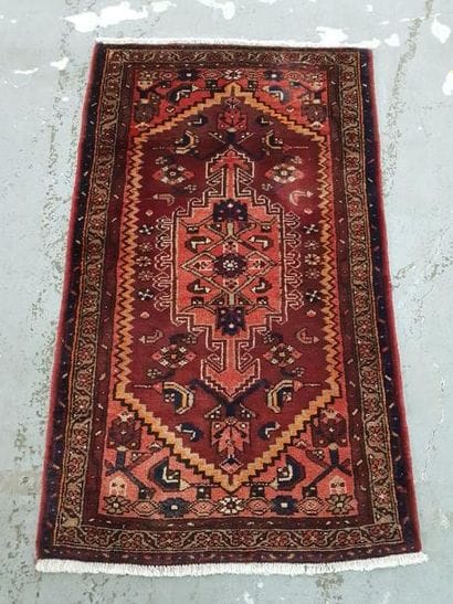 Tapis d'Iran KAMSEH en laine points noués...