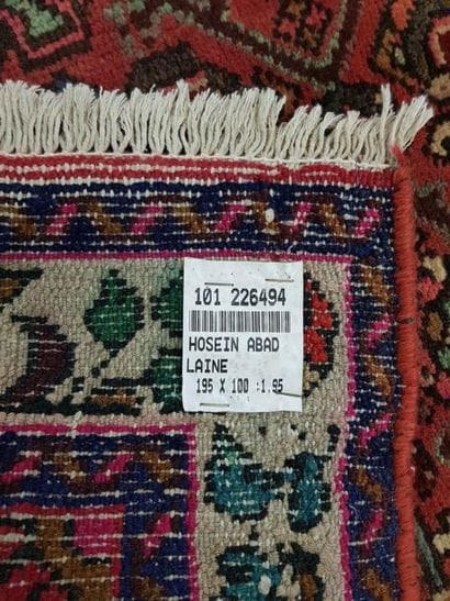 Tapis d'Iran HOSSEINABAD en laine points...