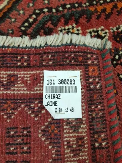 Tapis d'Iran CHIRAZ en laine points noués...