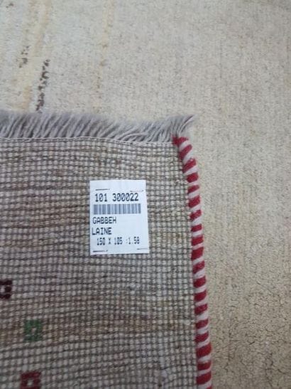 Tapis d'Iran GABBEH en laine points noués...