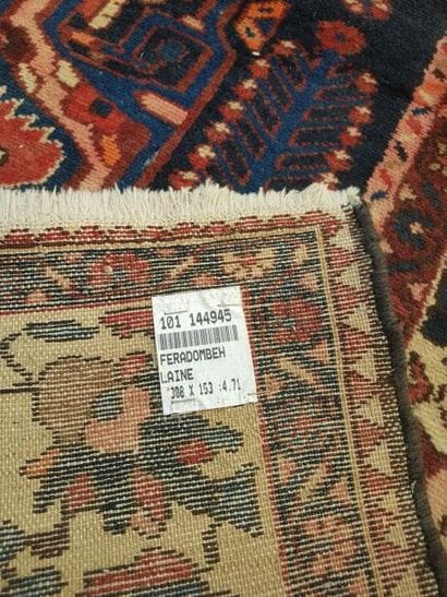 Tapis d'Iran FERADOMBEH en laine points noués...