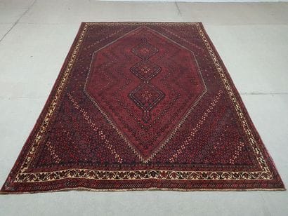 Tapis d'Iran GHACHEGHAIE en laine points...