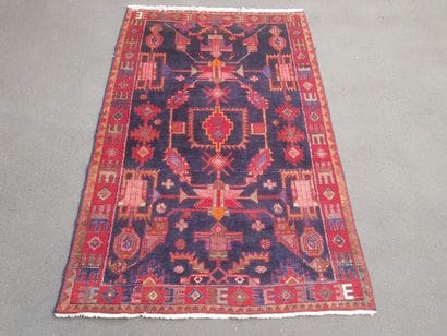Tapis d'Iran BOROUGERD en laine points noués...