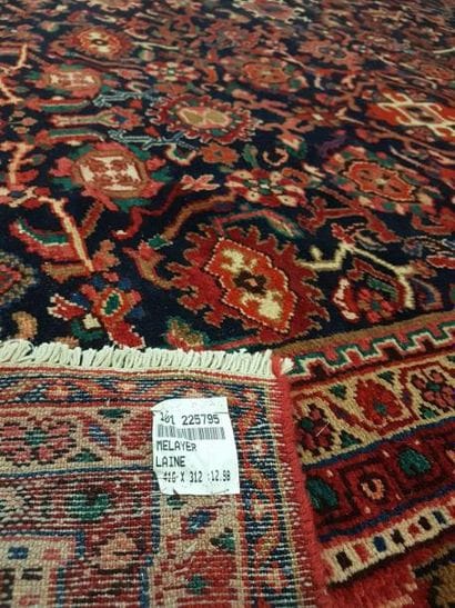 Tapis d'Iran MALAYER en laine points noués...
