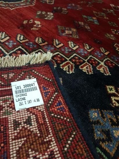 Tapis d'Iran CHIRAZ en laine points noués...