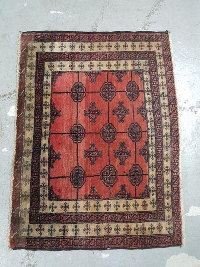 Tapis d'Iran BELOUTCH en laine points noués...