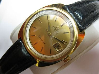 OMEGA SEAMASTER
Montre bracelet en plaqué...