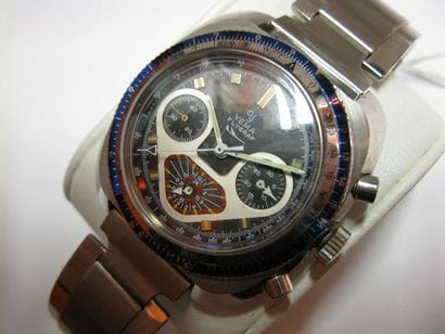 YEMA FLYGRAF
Montre chronographe, boîtier...