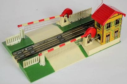 JEP
Passage à niveau automatique (électrique)....