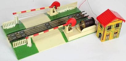 JEP
Passage à niveau automatique (électrique)....