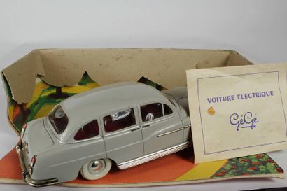 GEGE
Vendôme grise - Voiture électrique....