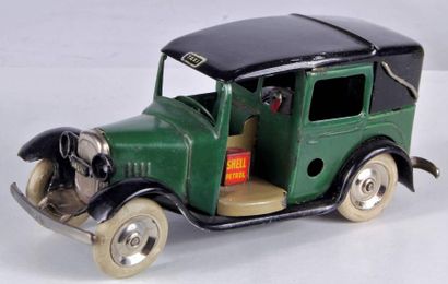 Minic Toys
Voiture TAXI de couleur verte...