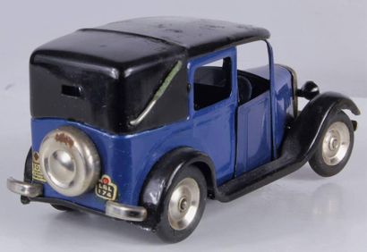 Minic Toys
Voiture LONDON TAXI de couleur...