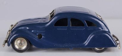 Minic Toys
Voiture Streamline Saloon de couleur...
