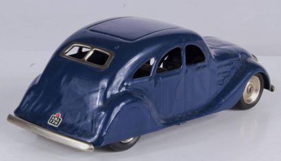 Minic Toys
Voiture Streamline Saloon de couleur...