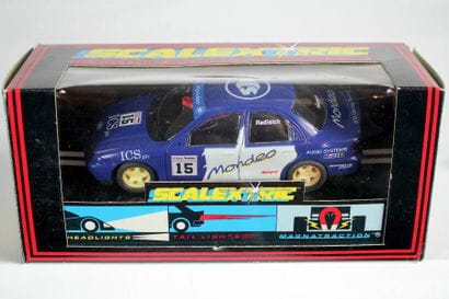 Scalextric
C.424 - Ford Cosworth Mondeo,...