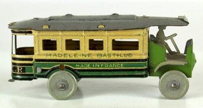 CR (Charles ROSSIGNOL)
Autobus parisien 