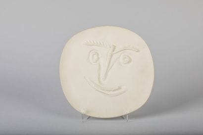 PICASSO Pablo, 1881-1973 Visage, 1960 assiette...