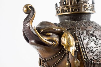 JAPON Brûle-parfum en bronze à patine brune,...