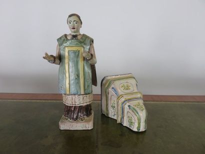 Saint Maudet Statuette en faïence émaillée...
