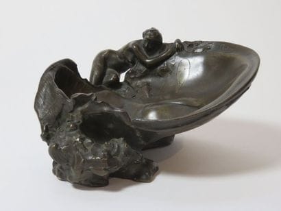 Auguste LEDRU, 1860-1902 Coupe vide-poche...