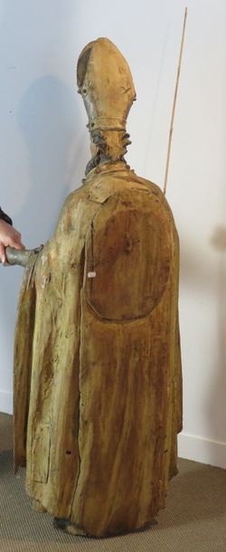 Importante sculpture en bois polychrome et...