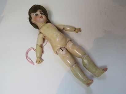 Poupée Jumeau, tête porcelaine, taille 5,...