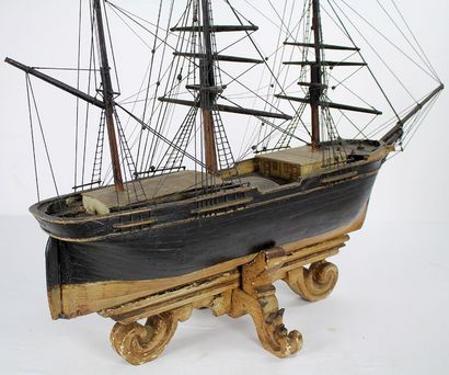 Ex-voto. Maquette d'un trois-mâts barque...