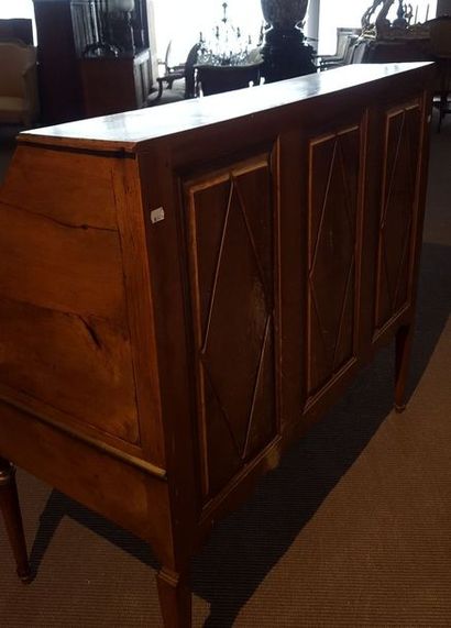 Bureau de pente en noyer et quarts de rond...
