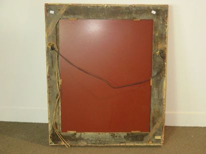 Miroir rectangulaire en bois redoré sculpté...