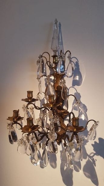 Paire de grandes appliques en bronze doré...