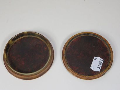 Tabatière en ronce de thuya à décor en léger...