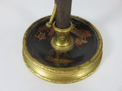 BOIN-TABURET, Paris Briquet de salon en bronze...