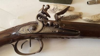 Fusil de chasse à silex, deux coups. Canons...