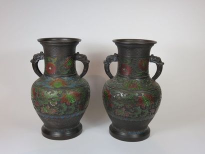 JAPON - Epoque MEIJI (1868-1912) Paire de...
