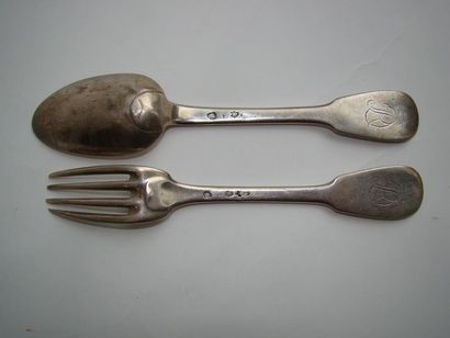 Couvert de table en argent. Modèle uniplat,...