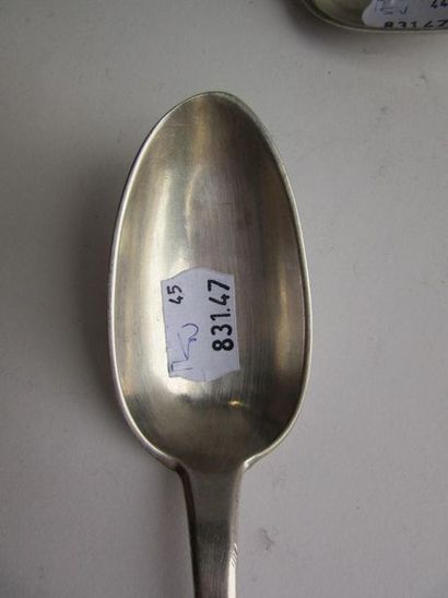 Cuiller à soupe en argent. Modèle uniplat,...