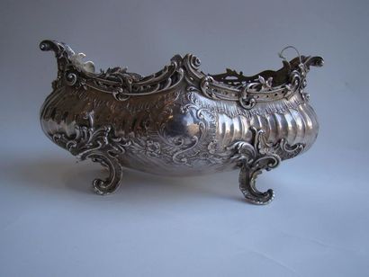 Jardinière de table en argent. Bombée, de...