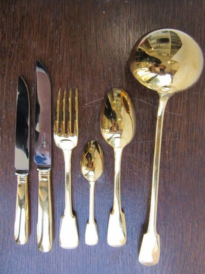 Ménagère (61 pièces) en argent doré. Modèle...