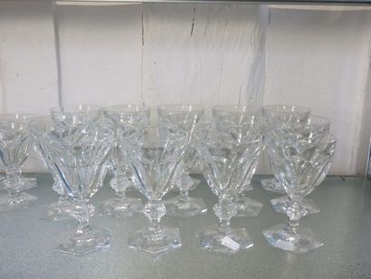 BACCARAT, modèle Harcourt Suite de douze...