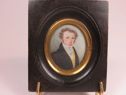 M.V. YET Portrait de jeune homme au gilet...
