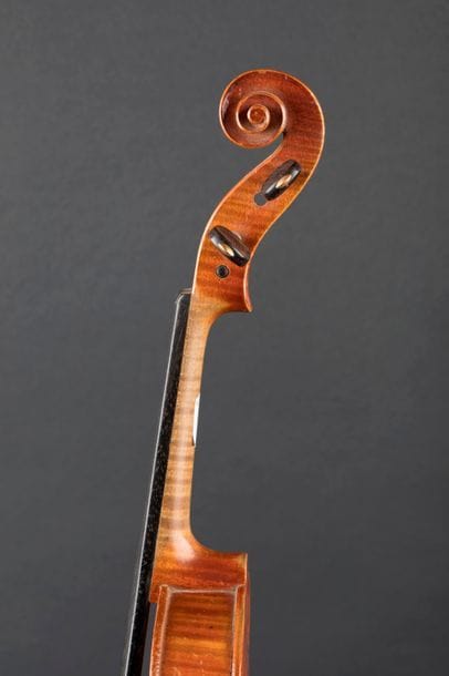 Violon 4/4 français de Mirecourt début XXème,...