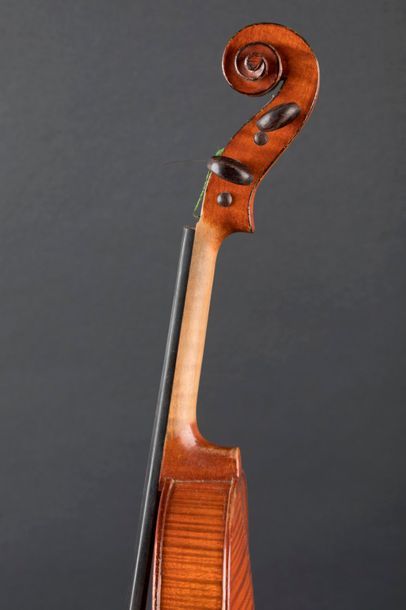 Violon 4/4 français de Mirecourt début XXème,...