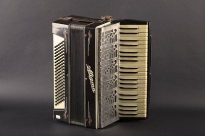 Accordéon chromatique “MIGMA” de fabrication...